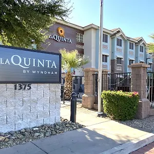 La Quinta & By Wyndham University, Phoenix Tempe
