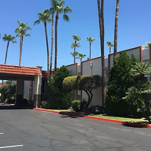 Ramada By Wyndham Near Asu Tempe